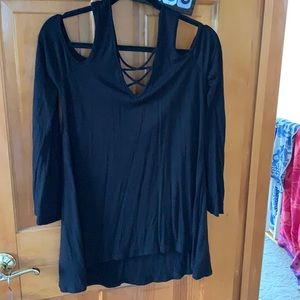 Ella Moro Open shoulder top